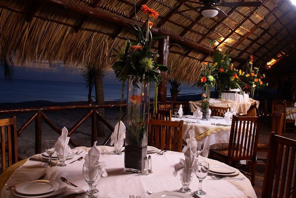 Resort Playa Blanca 4*