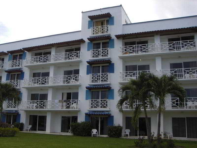 Playa Blanca Beach Resort Resort