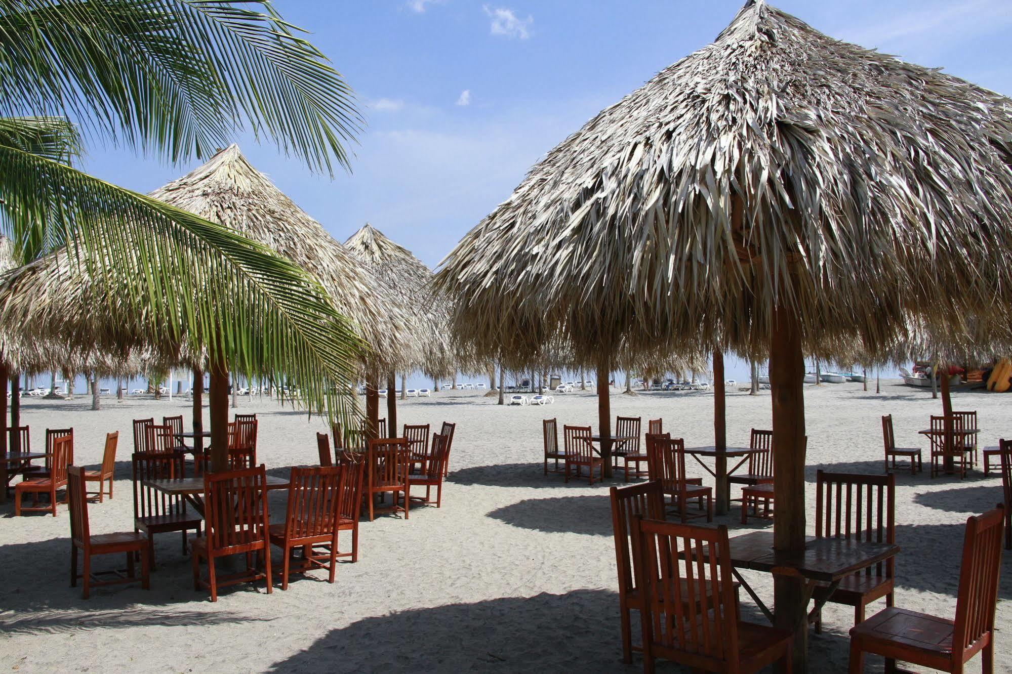Resort Playa Blanca 4*